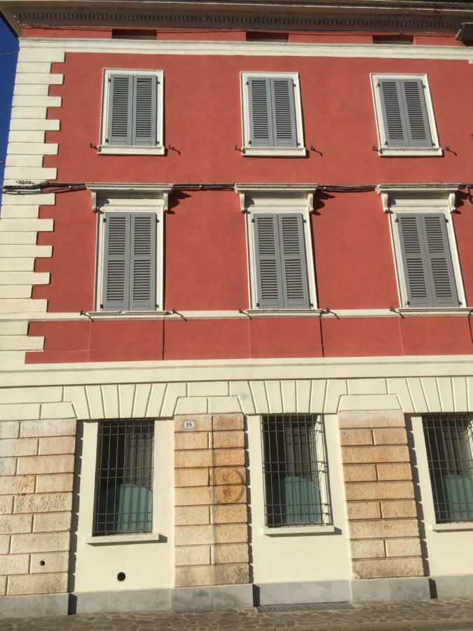 Residenza Virgiliana Suite Con Terrazza-Centro Storico Мантуя Экстерьер фото
